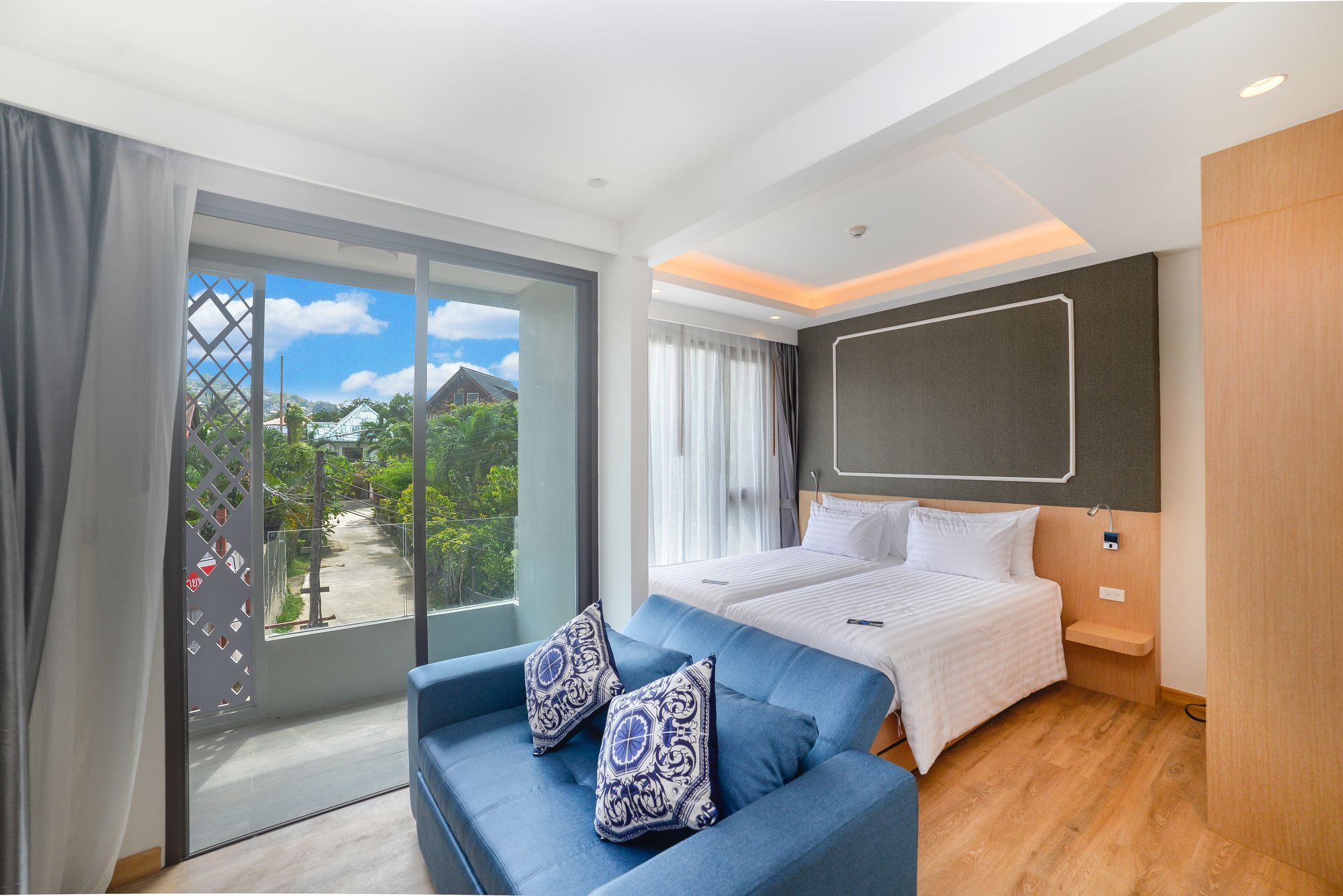 The Aristo Beach By Holy Cow 423 Phuket Eksteriør billede